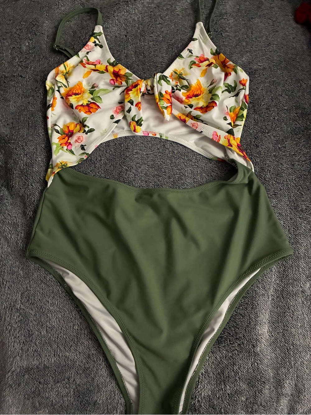 Preowned Women’s Bathing Suit